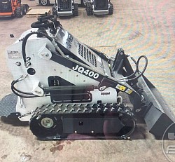 JQL 400 $6900 2200lb trackloader 24hp gas engine 3rd function